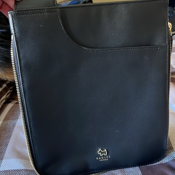 Radley black leather cross body - Picture 4 of 4